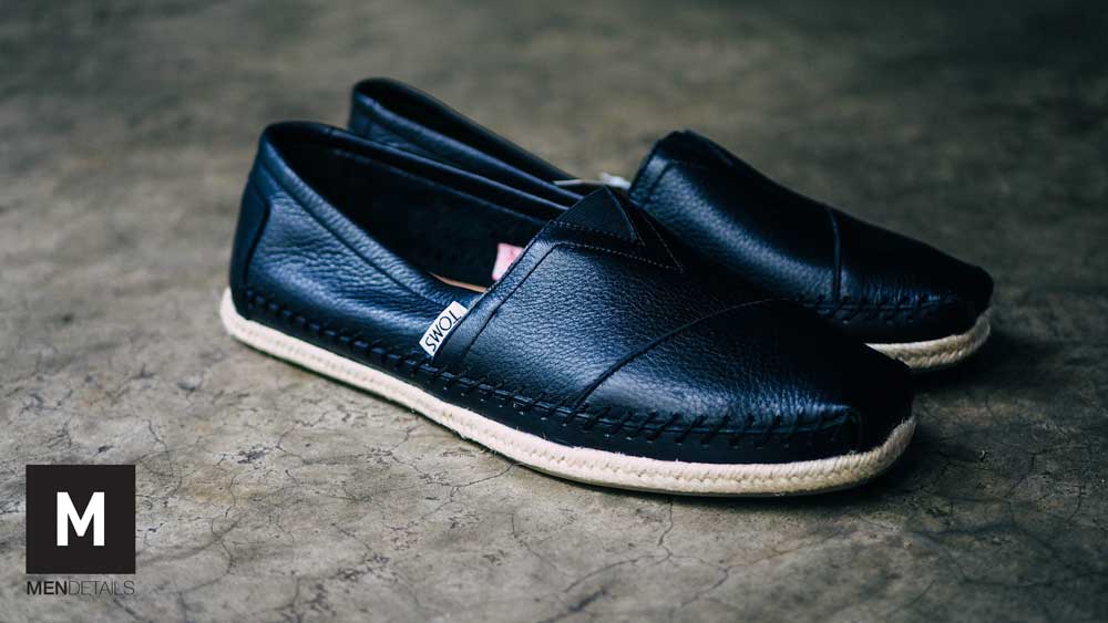 TOMS-classic-black-leather-3