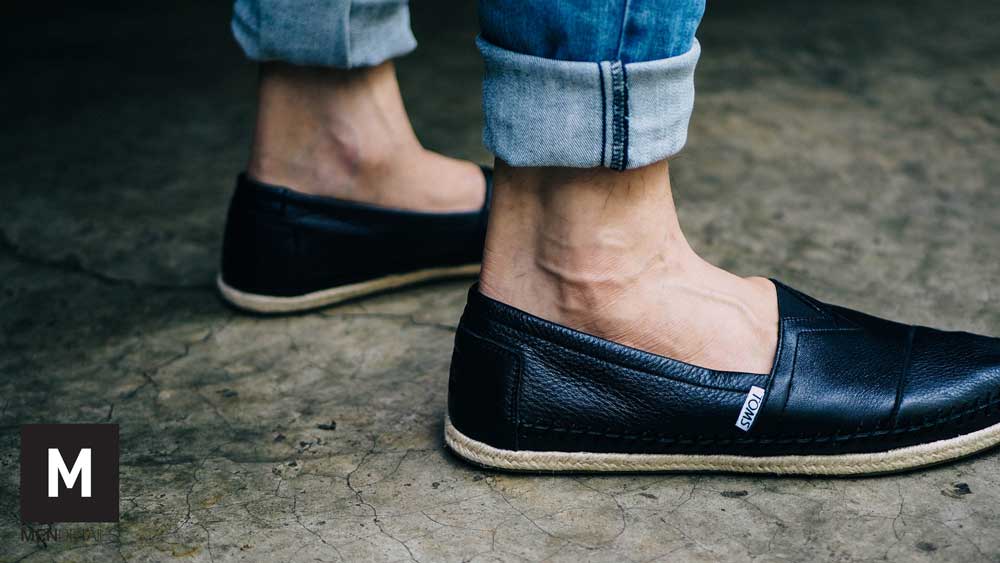 TOMS-classic-black-leather-4