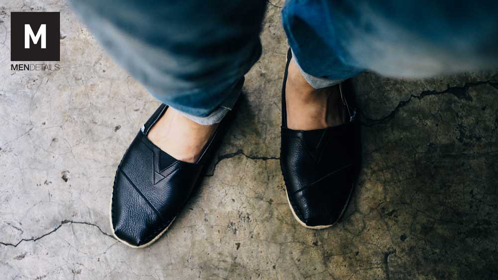 TOMS-classic-black-leather-5