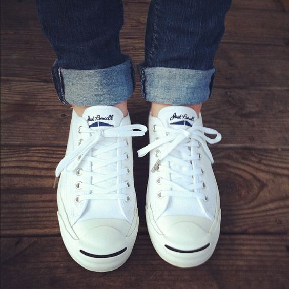 white-sneakers-1