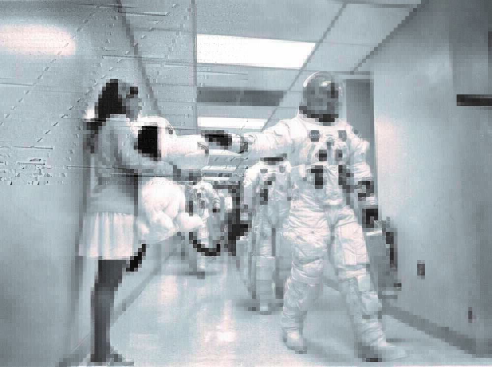 Snoopy ได้กลายมาเป็นสัญลักษณ์ของความปลอดภัย และการเดินทางท่องอวกาศ
